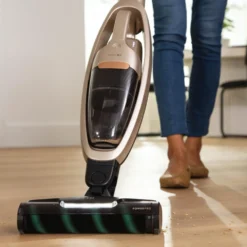 Aspirateur sans fil pour plancher dur WellQ7 - EHVS35H2AQ