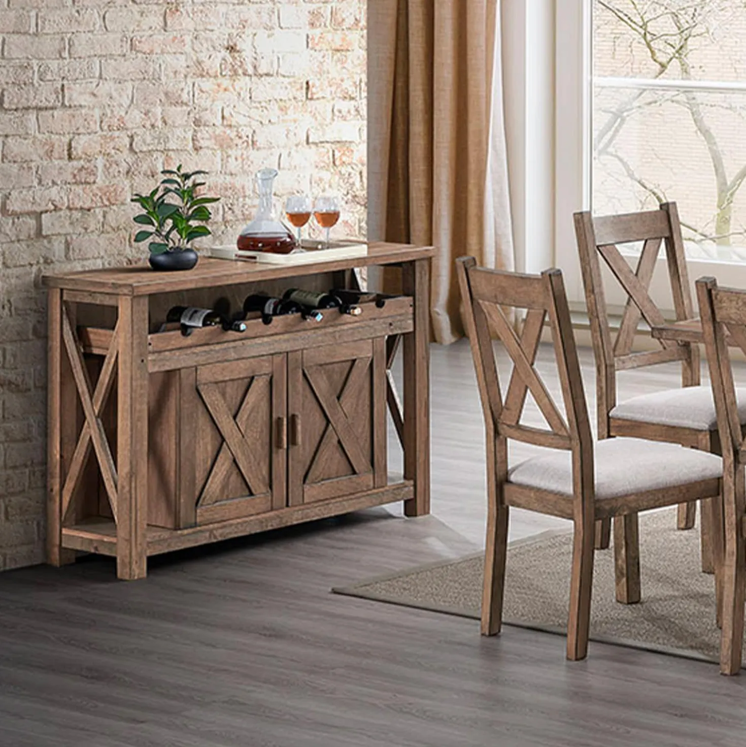Buffet en bois avec râtelier
