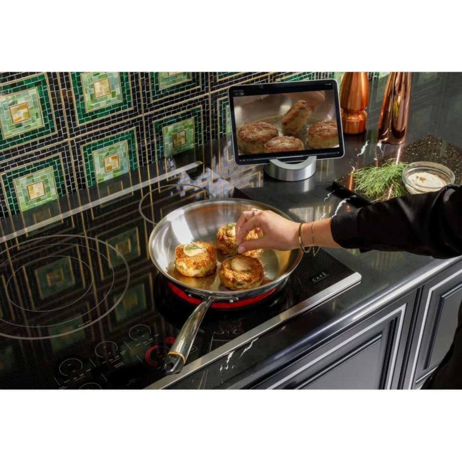 CAFE Table de cuisson Vitrocéramique Acier inoxydable 36" Acier inoxydable - CEP90362TSS