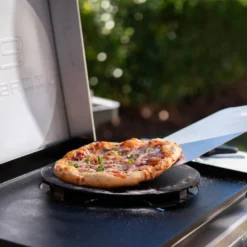 Charbroil Station de cuisson au propane 5-en-1 avec plancha, four à pizza et wok – 36 000 BTU