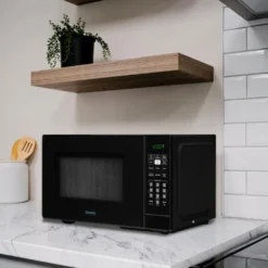 DANBY Micro-ondes Noir 900 19