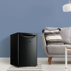 DANBY Réfrigérateur 2,6 pi3 Noir Compact - DAR026A2BDB