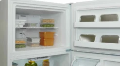 DANBY Réfrigérateur 18 pi3 30 po Blanc Congélateur en haut - DFF180E1WDB