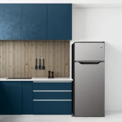 DANBY Réfrigérateur 7,4 pi3 22 po Inox Congélateur en haut - DPF074B2BSLD