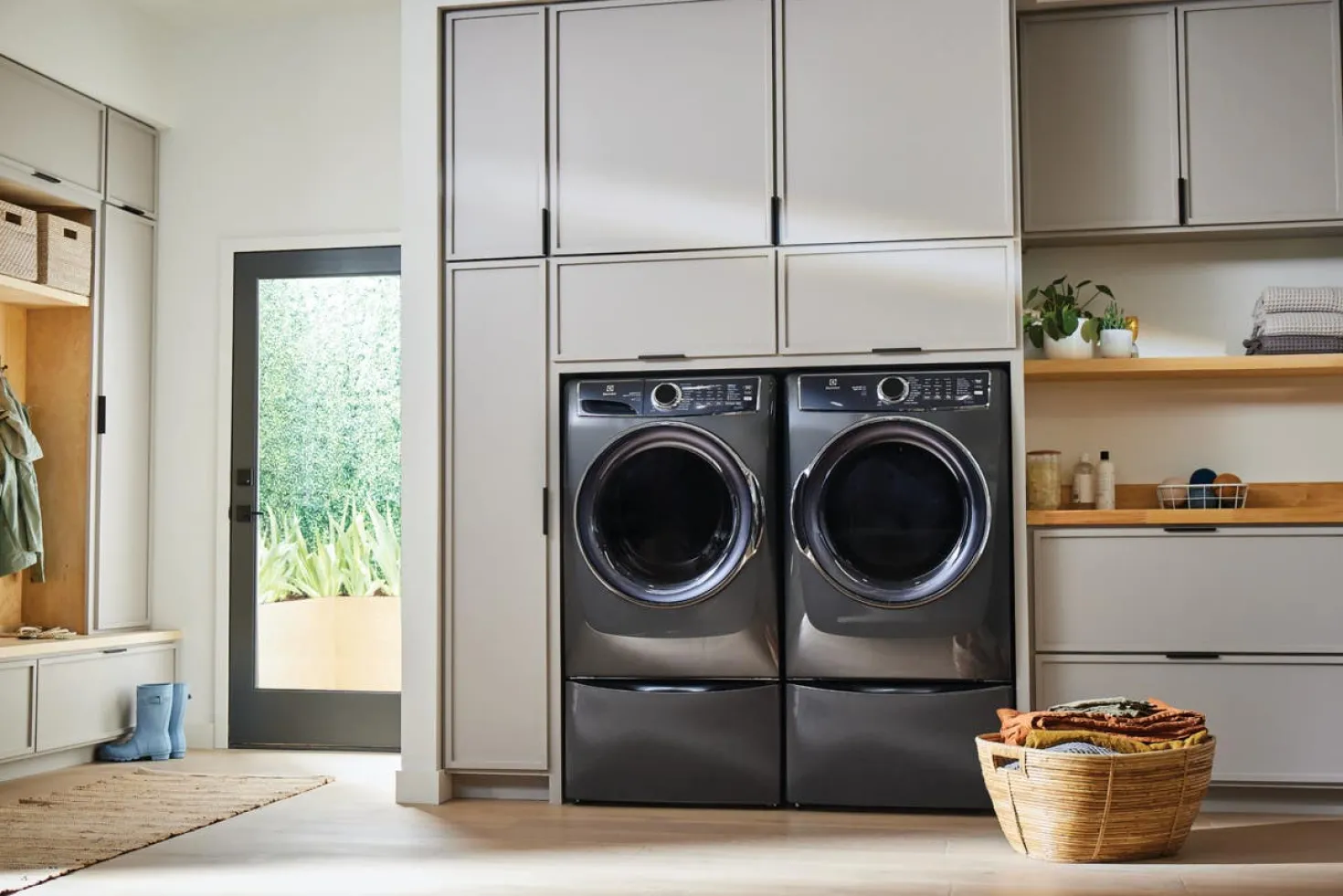 ELECTROLUX Laveuse Chargement frontal Titane 27" - ELFW7637AT