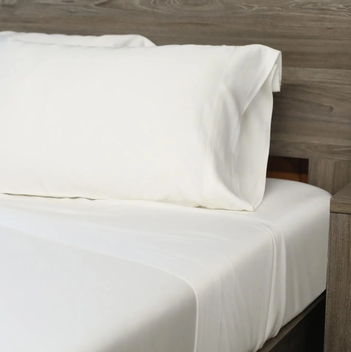 Ensemble de draps queen en rayonne de bambou à têtes séparées - blanc
