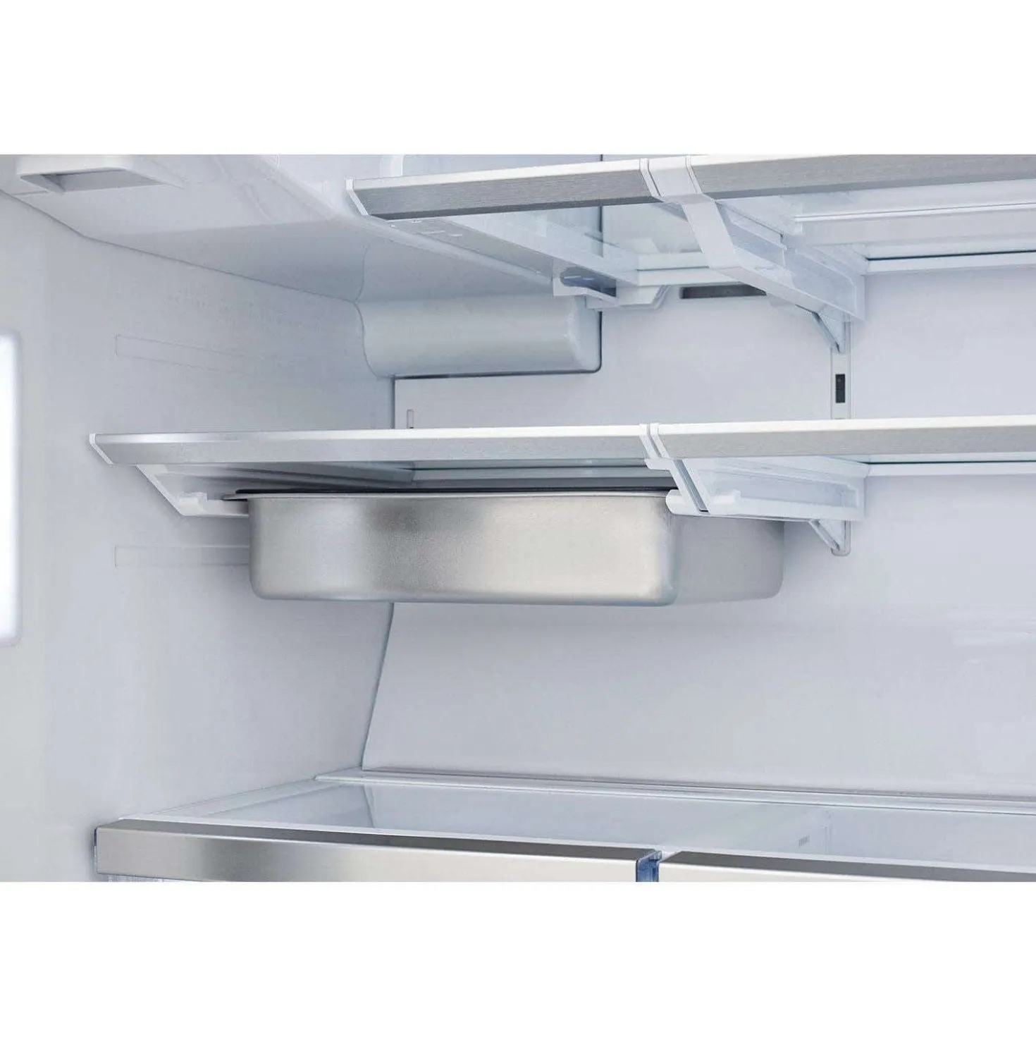 FRIGIDAIRE GALLERY Réfrigérateur 22,1 pi3 36 po Inox Congélateur en bas, Portes françaises - GRQC2255BF