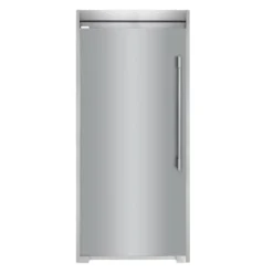 Frigidaire Professional Congélateur 19 pi3 33 po avec ensemble de garniture 79 po, Vertical