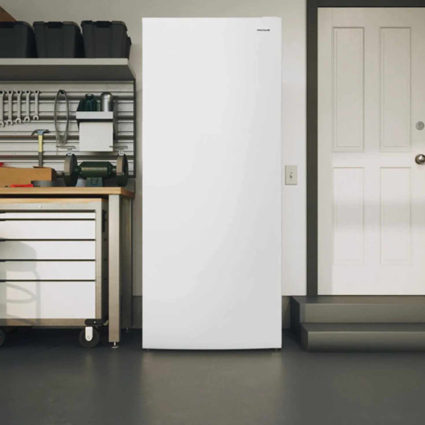 FRIGIDAIRE Réfrigérateur 13 pi 28 po Blanc Congélateur convertible - FFUE1326AW