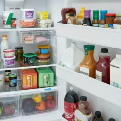 FRIGIDAIRE Réfrigérateur 18 pi3 30 po Inox Congélateur en haut - FRTE1835AV