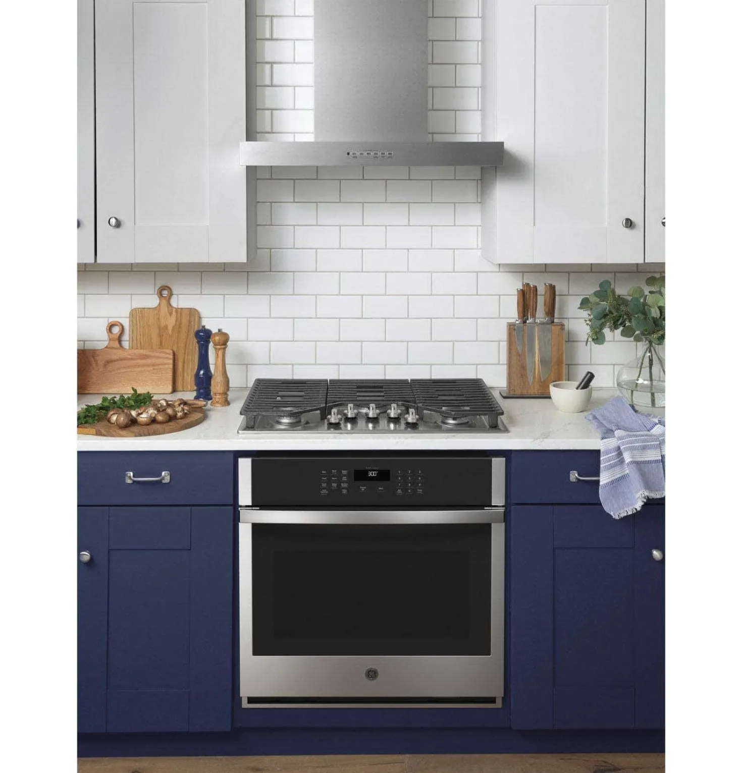 GE Four encastré 30 po Acier inoxydable30"Électrique - JTS3000SNSS