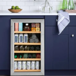 GE Refroidisseur à boisson 4,1 pi3 Acier inoxydable 19