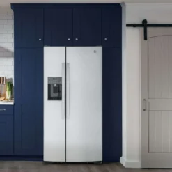 GE Réfrigerateur 23 pi3 33 po Acier inoxydable Côte à côte - GSS23GYPFS