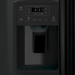 GE Réfrigérateur 23,2 pi3 33 po Noir Côte à côte - GSS23GGPBB