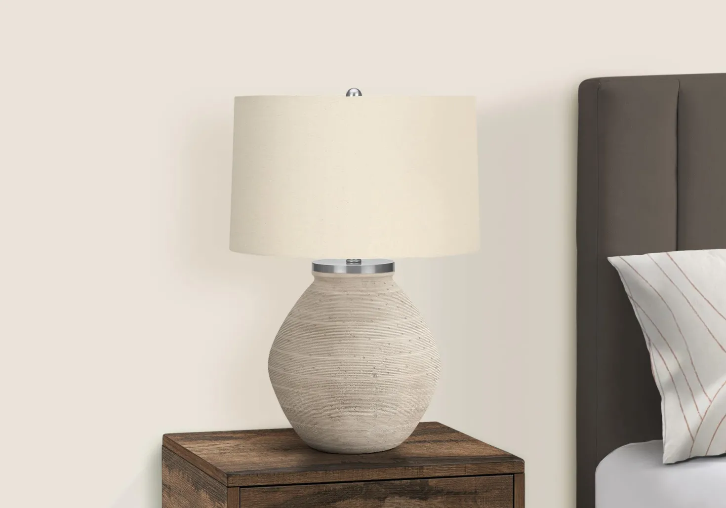 Lampe de table 25"H en béton