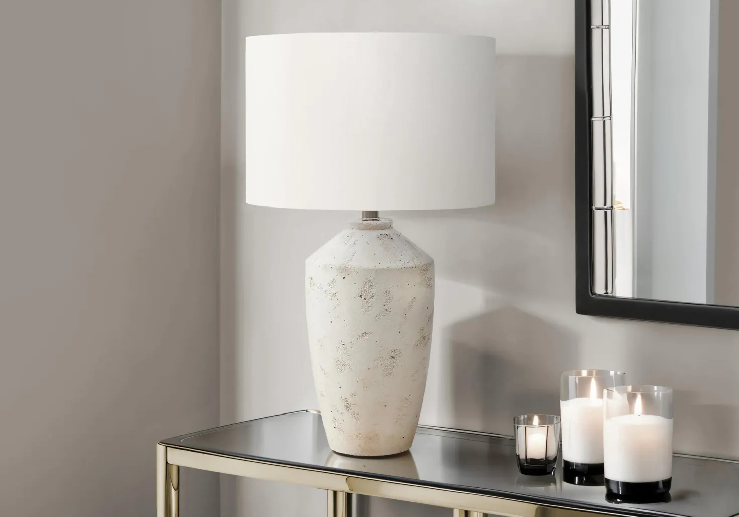 Lampe de table 25"H en béton