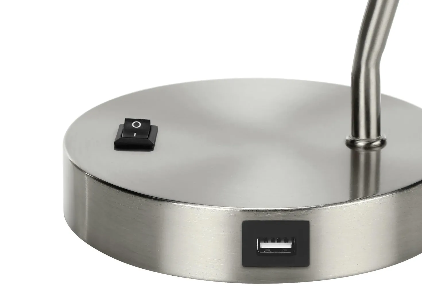 Lampe de table 17"H en métal avec ports usb