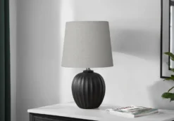 Lampe de table 19"H en résine