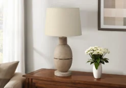 Lampe de table 25"H en résine