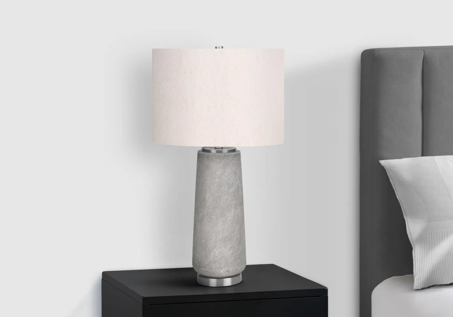 Lampe de table 29"H en résine