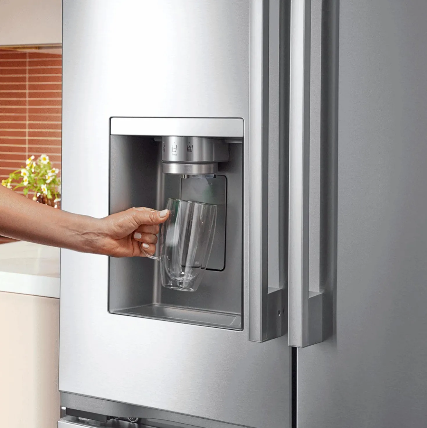 LG Réfrigérateur 23,7 pi3 36 po Acier inoxydable Portes françaises - LF24Z6530S