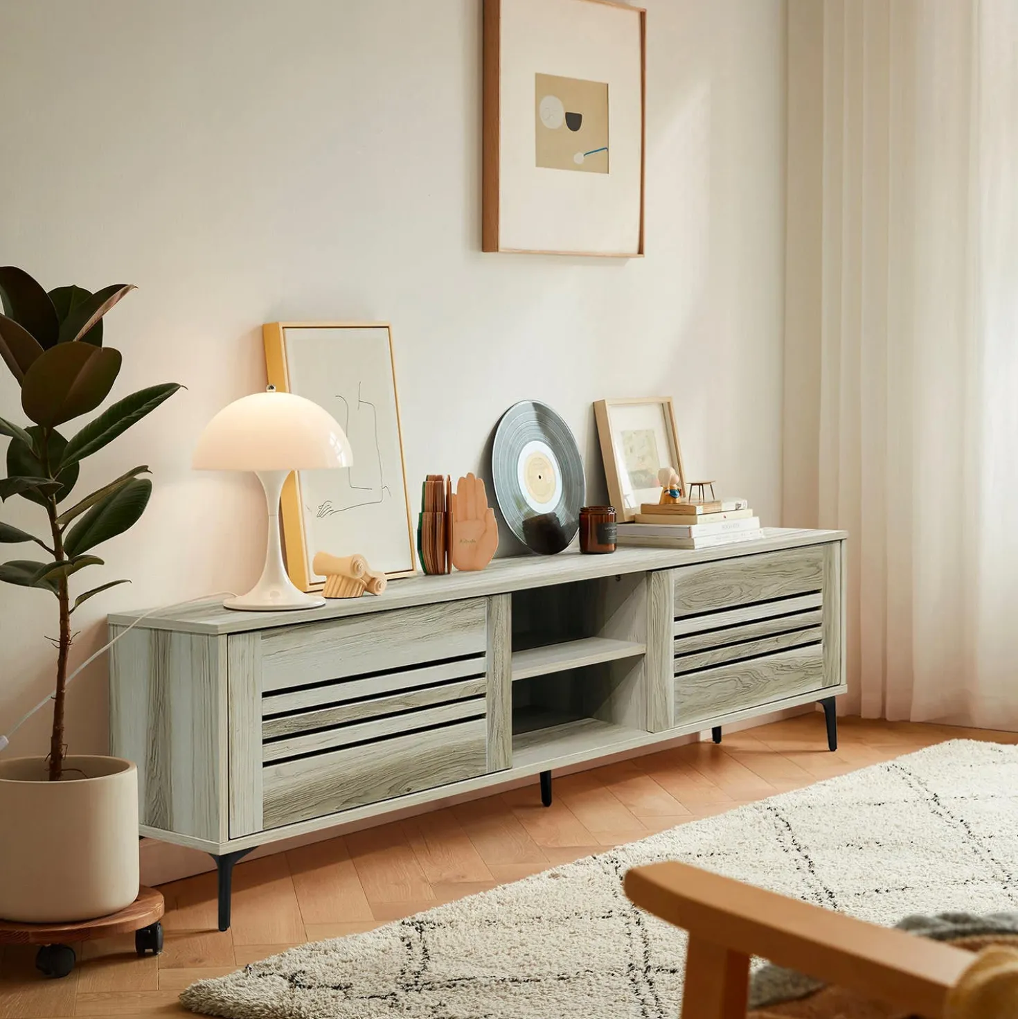 Meuble télé avec rangement - 63"
