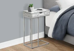 Table d'appoint - 25