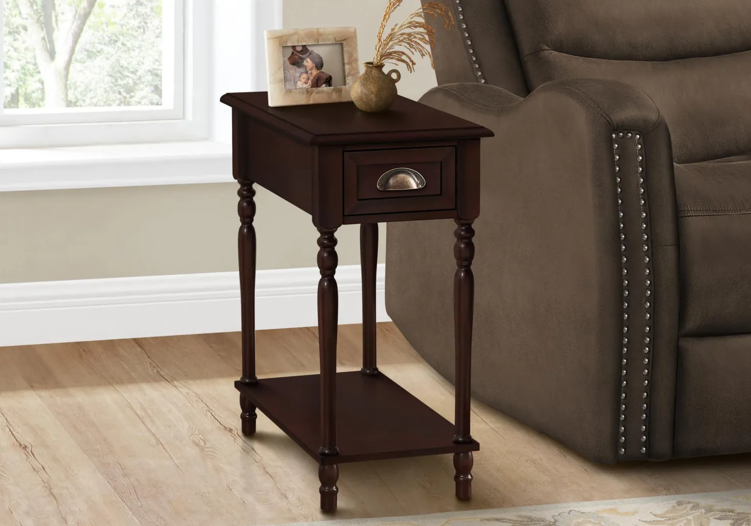 Table d'appoint 24"H - Monarch