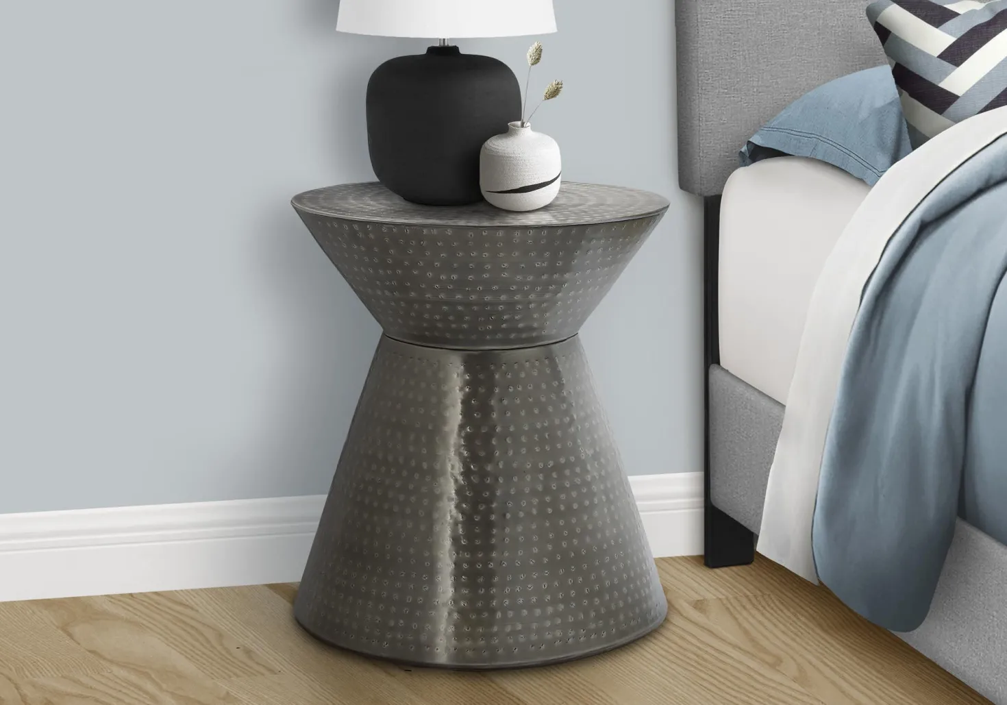 Table d'appoint - 22"H, table de bout drum métal gris - Monarch