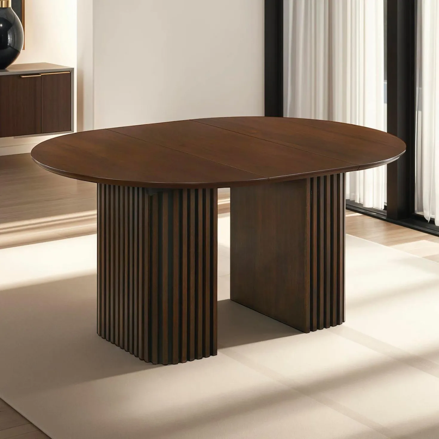 Table à manger ronde extensible (48 à 83") à piédestal avec 6 chaises