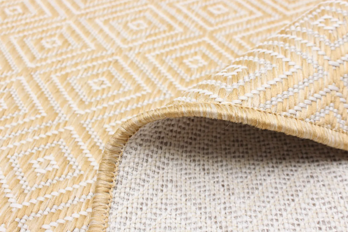 Tapis intérieur ou extérieur - 7 x 10