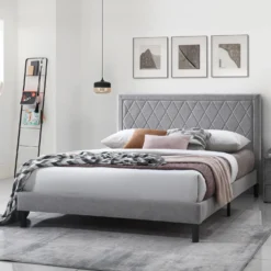 Très grand lit en tissu avec tête de lit (78")