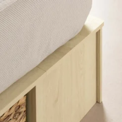 Très grand lit plateforme avec paniers de rangement (78